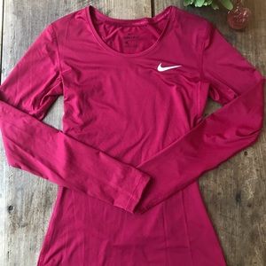 Nike Dri-Fit Fitted Long Sleeve